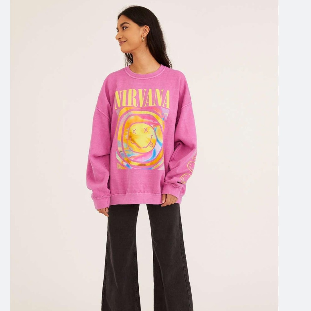 NIRVANA light Pink Sweatshirt with Colorful Graphic Design in size XL